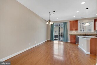 42726 Tunstall Terrace in Ashburn, VA - Building Photo - Building Photo