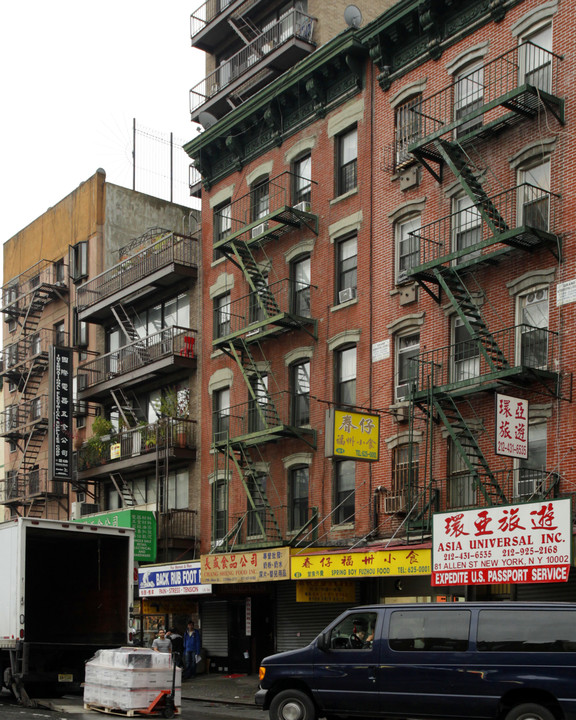 79 Allen St in New York, NY - Building Photo