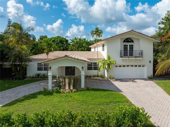 7100 SW 56th St in Miami, FL - Building Photo - Building Photo