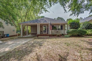 121 Pratt St in Belmont, NC - Building Photo