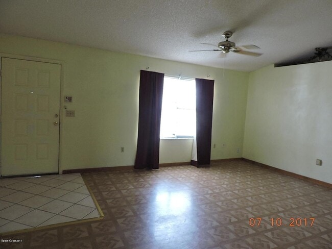 272 High Rd NW in Palm Bay, FL - Building Photo - Building Photo