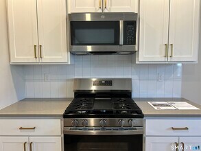 62 Soundview Ave in Fairfield, CT - Building Photo - Building Photo