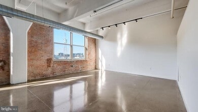 444 N 4th St in Philadelphia, PA - Building Photo - Building Photo