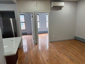 63 Bay 37th St in Brooklyn, NY - Building Photo - Building Photo