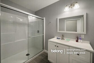 2366 Virginia St in Berkeley, CA - Foto de edificio - Building Photo