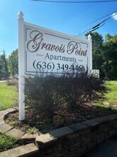 Gravois Point Apartments in Fenton, MO - Building Photo - Building Photo