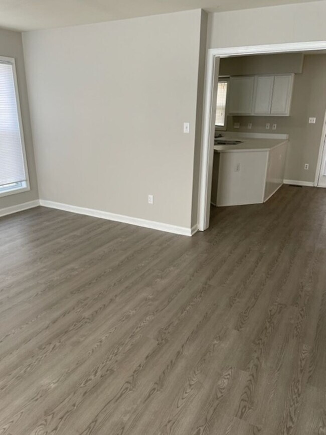 205 E Park St-Unit -205 in Cary, NC - Building Photo - Building Photo