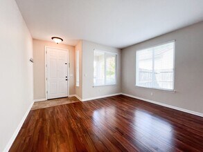 2467 Bear River Ct in West Sacramento, CA - Building Photo - Building Photo