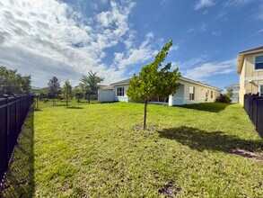 1346 Harvester Xing in Loxahatchee, FL - Building Photo - Building Photo