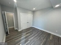 2208 Ridge Ave photo'