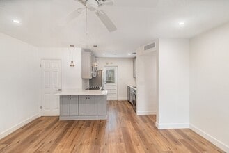 151 N Orlando Ave in Winter Park, FL - Building Photo - Building Photo