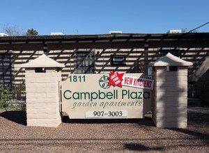 Campbell Plaza Garden in Tucson, AZ - Foto de edificio - Building Photo