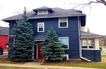 1301 Washtenaw Ave in Ann Arbor, MI - Foto de edificio
