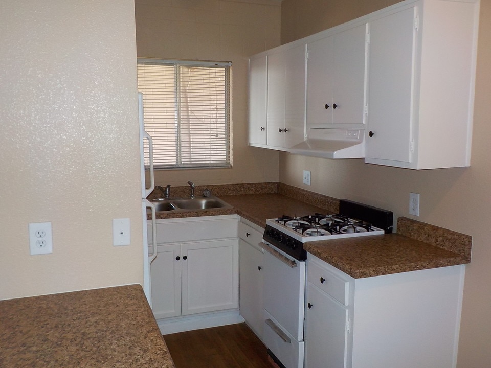 4302 E Bellevue St-Unit -B in Tucson, AZ - Building Photo