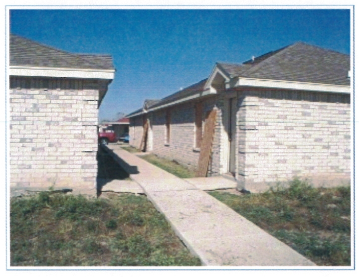 1027 English Ave in Edinburg, TX - Building Photo