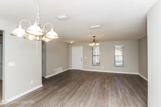 739 Isle Royale Ave in Palm Bay, FL - Building Photo - Building Photo