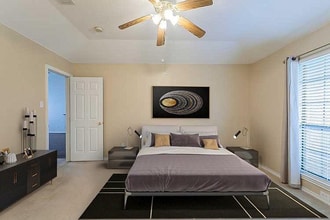 825 Shannon Dr in Plano, TX - Foto de edificio - Building Photo