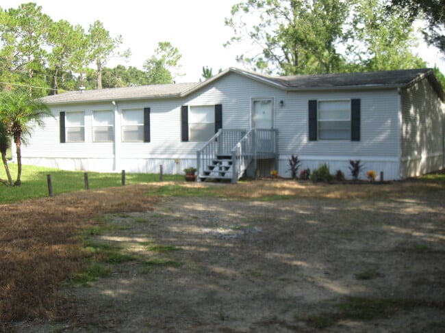 property at 18423 Hewlett Rd