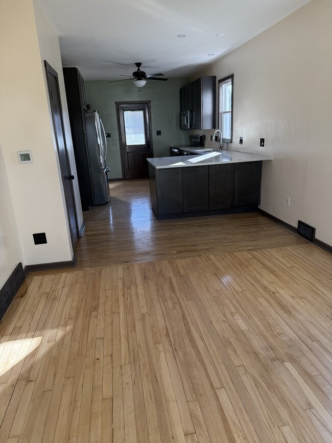 3747 E Pulaski Ave in Cudahy, WI - Building Photo - Building Photo