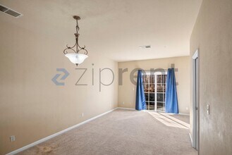 20 Ashford Pl in Martinez, CA - Foto de edificio - Building Photo