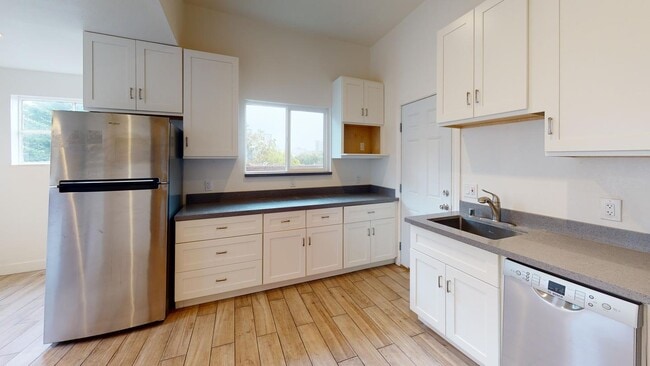 610 Oak St in San Francisco, CA - Building Photo - Building Photo