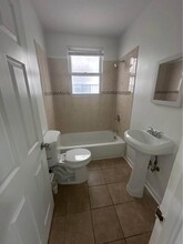 281 Virginia Ave in Jersey City, NJ - Building Photo - Building Photo