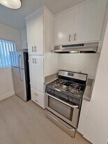 745 N Edinburgh Ave, Unit 6 in Los Angeles, CA - Building Photo