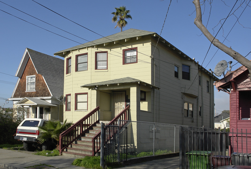 3027 Filbert St in Oakland, CA - Foto de edificio