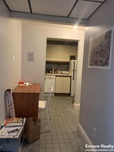 466 Commonwealth Ave, Unit 604 in Boston, MA - Foto de edificio - Building Photo