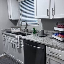 Sterling Crest in Arlington, TX - Building Photo