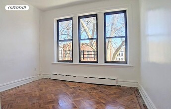 216 E 93rd St in Brooklyn, NY - Building Photo - Building Photo