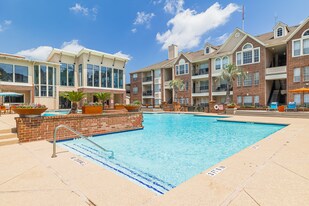 The Village at Bellaire Apartments in Houston, TX - Building Photo