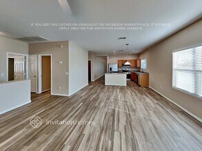 2563 W Camp River Rd in San Tan Valley, AZ - Foto de edificio - Building Photo