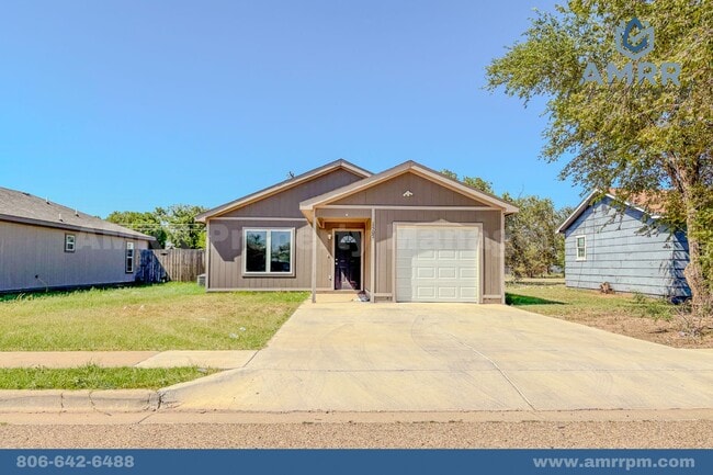 property at 1507 E 14th St