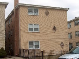 8545 W Gregory St Apartments