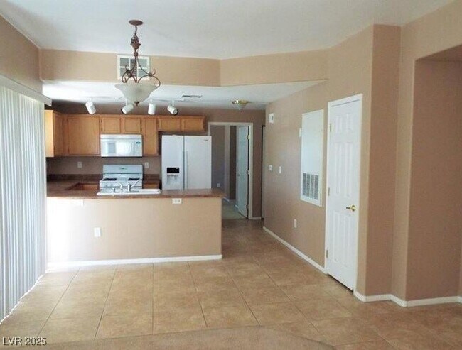 3820 Juno Beach St in Las Vegas, NV - Foto de edificio - Building Photo