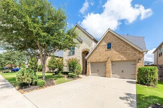 28426 Asher Falls Ln in Fulshear, TX - Building Photo - Building Photo