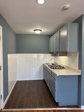 2624 N Milwaukee Ave, Unit 303 in Chicago, IL - Building Photo - Building Photo