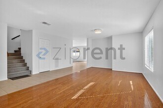 703 Diamond Dr in Chula Vista, CA - Building Photo - Building Photo