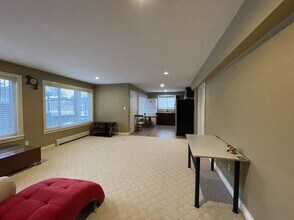 17107-17184 84 Ave in Surrey, BC - Building Photo - Building Photo