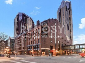 198 6th St E in St. Paul, MN - Building Photo