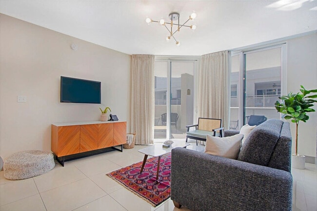 1700 SW 2nd Ave in Miami, FL - Building Photo - Building Photo