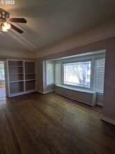 1915 Hilyard St in Eugene, OR - Foto de edificio - Building Photo