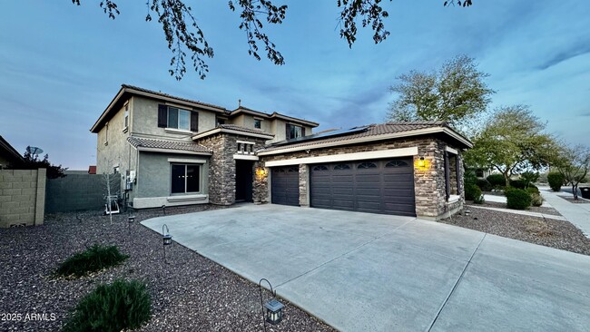 16462 W Rowel Rd in Surprise, AZ - Building Photo - Building Photo