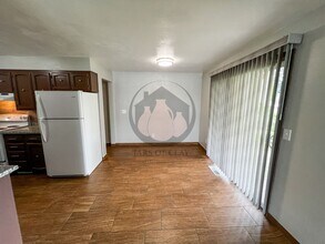 4706 Buffalo Dr SE in Salem, OR - Building Photo - Building Photo