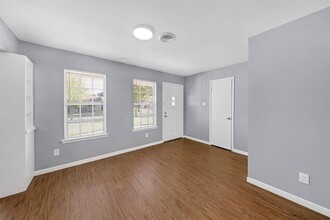 11202 Waxwing St-Unit -A in Houston, TX - Building Photo - Building Photo