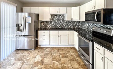 14005 Glenview Dr SW in Huntsville, AL - Building Photo - Building Photo