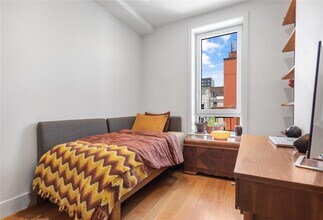 297 Clifton Pl in Brooklyn, NY - Building Photo - Building Photo