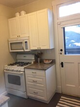 3621 Burch Ave, Unit 3621 Burch Ave in Cincinnati, OH - Foto de edificio - Building Photo