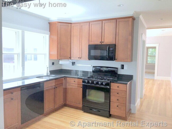 133 Boston Ave in Somerville, MA - Building Photo - Building Photo